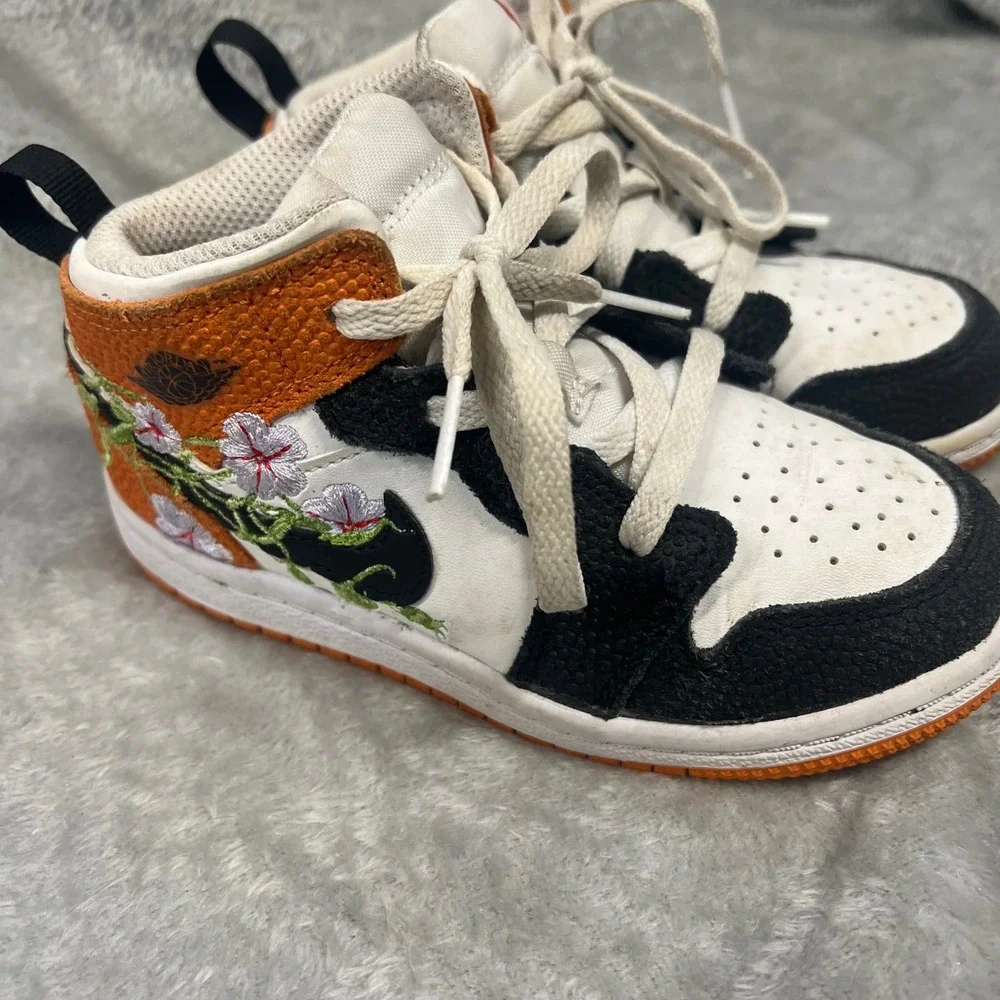 Nike Air Jordan 1 Mid SE Toddler Shoes‎ DQ8391 100 Orange Floral Embroidered